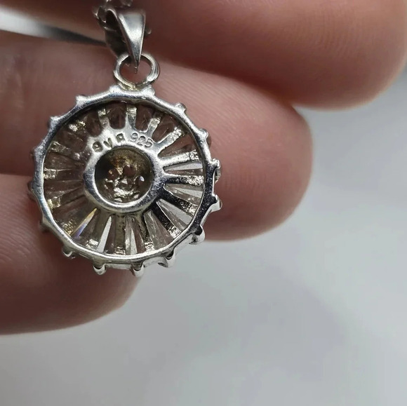 Cubic Zirconia Cluster Pendant With Sterling Silver Chain Signed SVR 925 - Picture 3 of 5